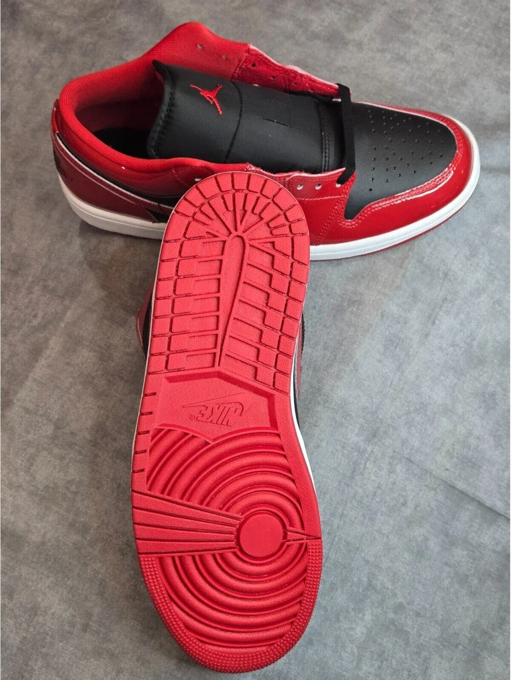 Air Jordan 1 Low SE - Patent Varsity Red Black (HV4089-006) Mens Size 9.5 BRED